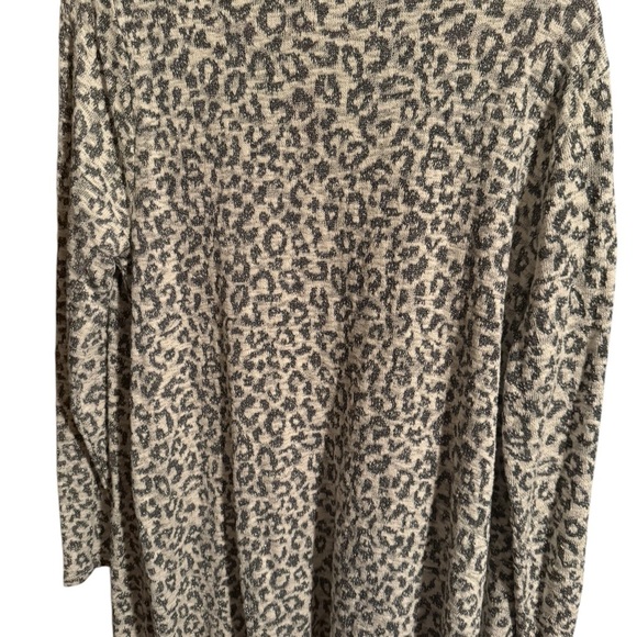 NWT-Belldini Leopard Cardigan with Pockets.  Size Women’s XL - Picture 7 of 8